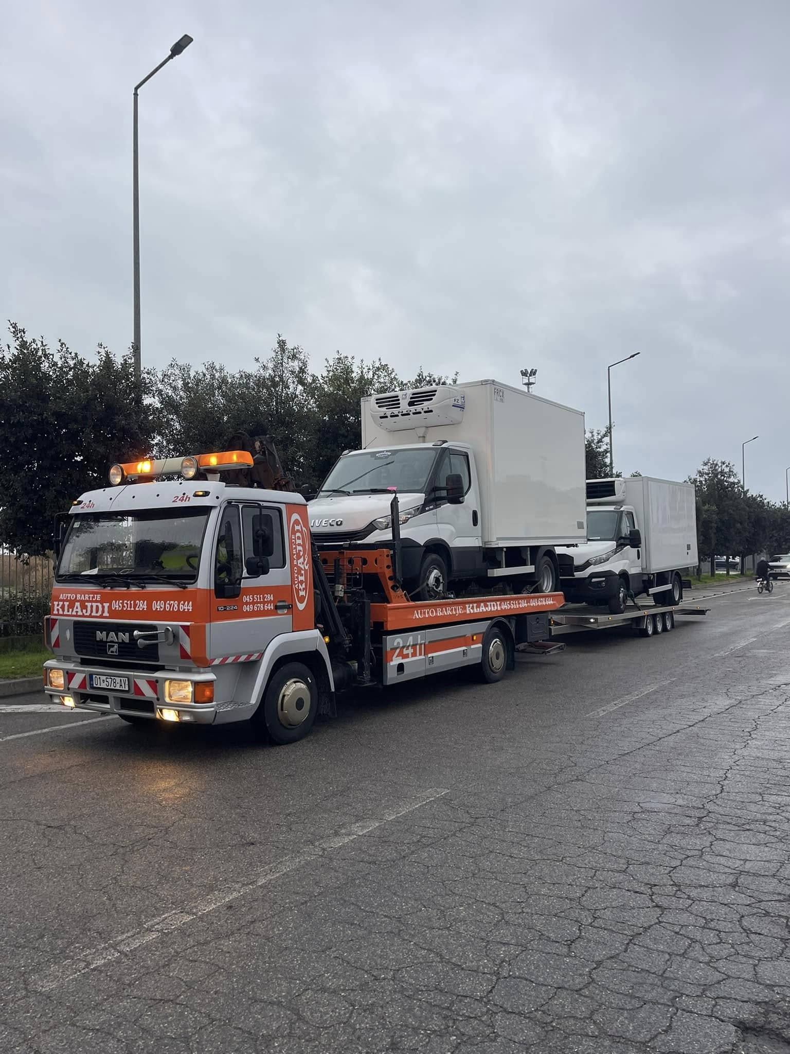 Mercedes Flatbed